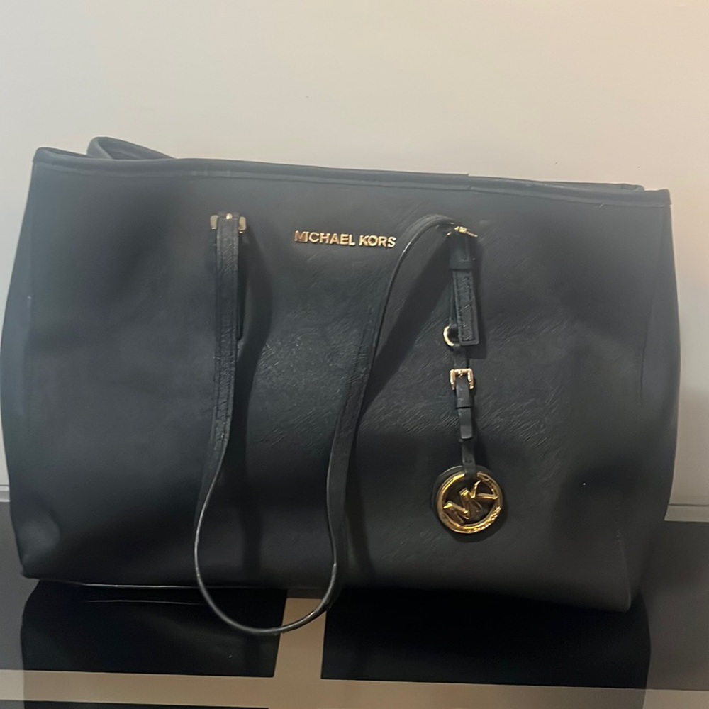Black Micheal kors tote bag